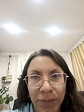 karlamorris  online show from 5, 10, 2025