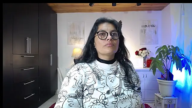 Lust Mom41 online show from 20, 9, 2025