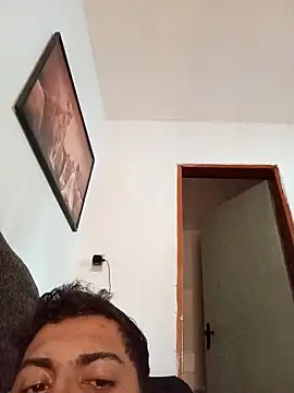 Snapshot of Pau_moreno23 chatting on 8, 2, 2025 Pau moreno23 online show from 8, 2, 2025