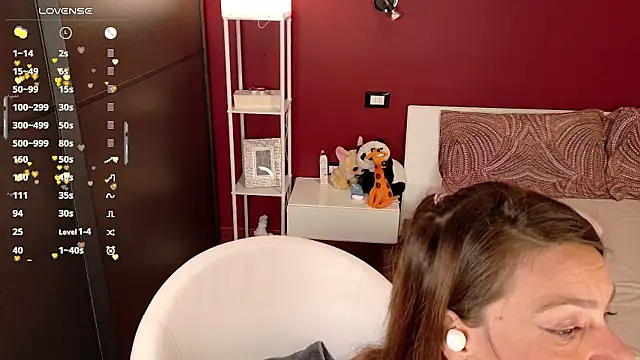 sexy blondegirl online show from 2, 4, 2026