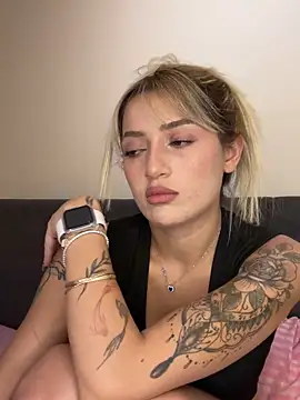 yaprakmericc online show from 29, 10, 2025