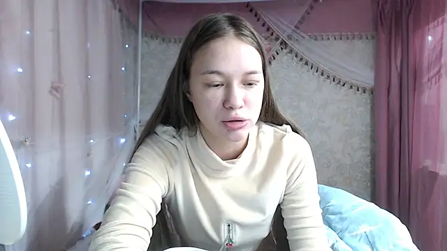 leila bambi  online show from 22, 12, 2025