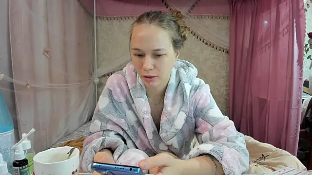 leila bambi  online show from 16, 2, 2026