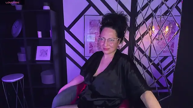 Anita Muse online show from 1, 2, 2025