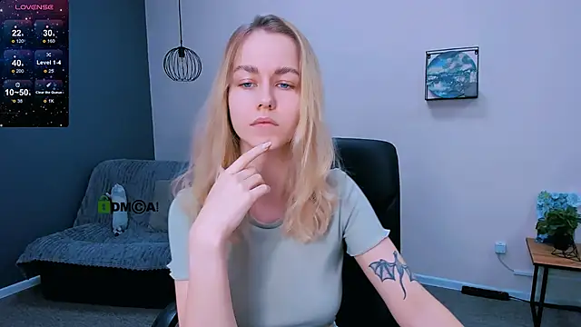 Snapshot of mary_mooore chatting on 16, 12, 2024 mary mooore online show from 16, 12, 2024