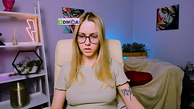Snapshot of mary_mooore chatting on 3, 2, 2025 mary mooore online show from 3, 2, 2025