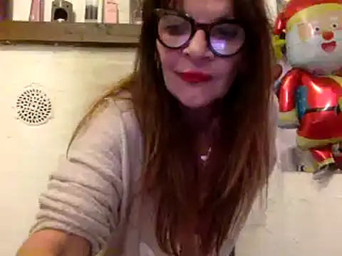 gildamilf online show from 2, 1, 2025