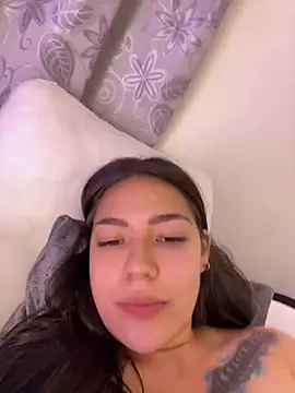 Latina vanessa online show from 20, 3, 2025