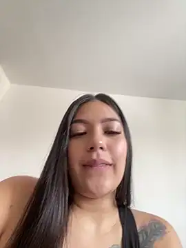 Latina vanessa online show from 9, 2, 2026