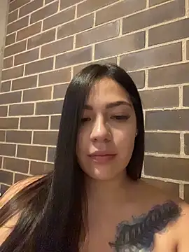 Latina vanessa online show from 4, 5, 2026
