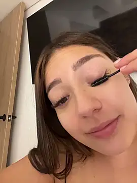 Latina vanessa online show from 19, 6, 2026