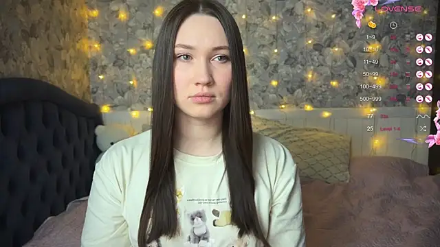 ChloeMillerMeow online show from 1, 3, 2025