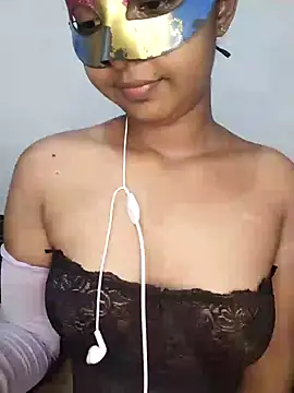 Snapshot of ASHUGIRL_JAY chatting on 3, 12, 2024 ASHUGIRL JAY online show from 3, 12, 2024