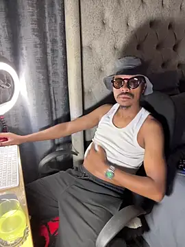 JaroDawg47 online show from 8, 4, 2026