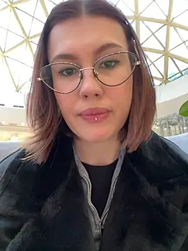 RinaCat online show from 8, 2, 2026