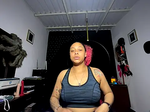 Snapshot of Cata_Blue__ chatting on 8, 9, 2025 Cata Blue online show from 8, 9, 2025