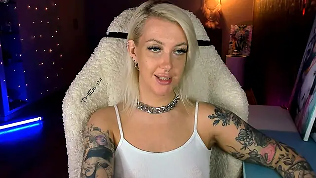 tykioty Miley online show from 5, 4, 2026