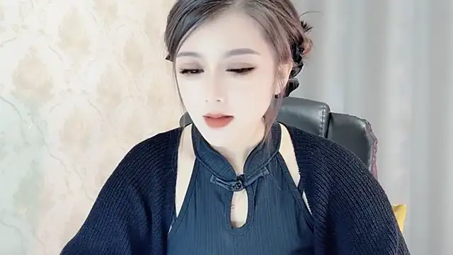 Snapshot of VIWVI chatting on 1, 3, 2025 VIWVI online show from 1, 3, 2025