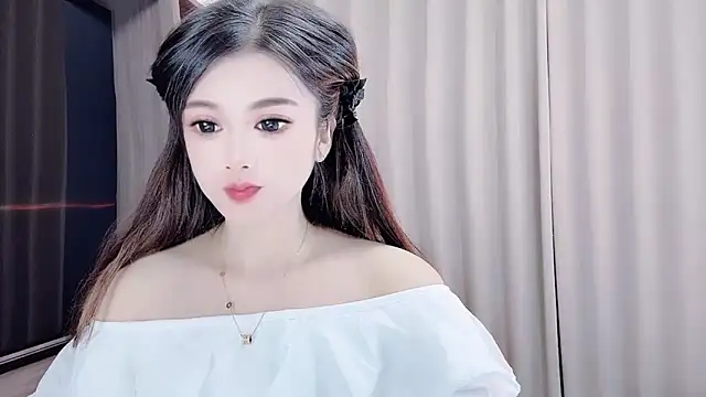 Snapshot of VIWVI chatting on 9, 10, 2025 VIWVI online show from 9, 10, 2025