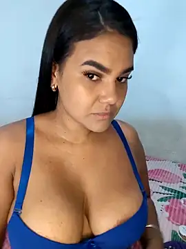 Snapshot of AntonellaShot chatting on 3, 5, 2026 AntonellaShot online show from 3, 5, 2026