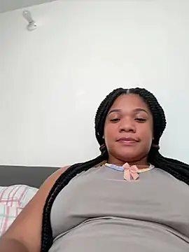 Snapshot of ashley_Tompson1 chatting on 13, 12, 2024 ashley Tompson1 online show from 13, 12, 2024