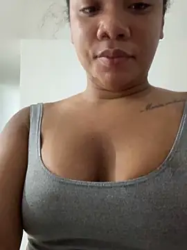 Snapshot of ashley_Tompson1 chatting on 23, 12, 2024 ashley Tompson1 online show from 23, 12, 2024