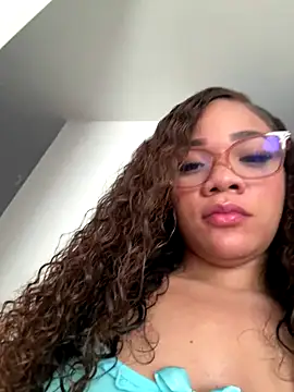 Snapshot of ashley_Tompson1 chatting on 19, 9, 2025 ashley Tompson1 online show from 19, 9, 2025