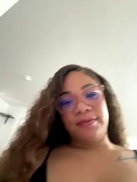 Snapshot of ashley_Tompson1 chatting on 8, 10, 2025 ashley Tompson1 online show from 8, 10, 2025
