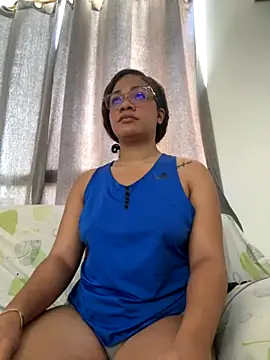 ashley Tompson1 online show from 9, 10, 2025