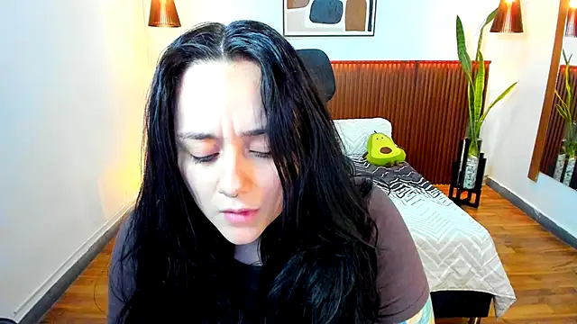 KatherineBond online show from 26, 11, 2025