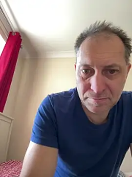 Snapshot of meateater1 chatting on 22, 4, 2026 meateater1 online show from 22, 4, 2026
