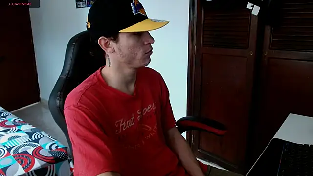 Snapshot of deividcloud36 chatting on 8, 5, 2026 deividcloud36 online show from 8, 5, 2026