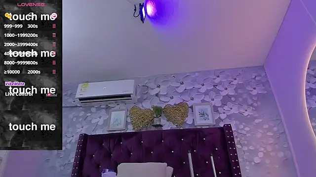 Danee 19  online show from 20, 3, 2025