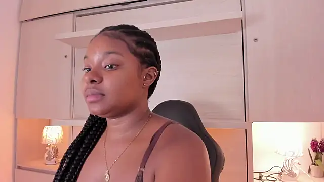 tamaraa smiith online show from 16, 10, 2025