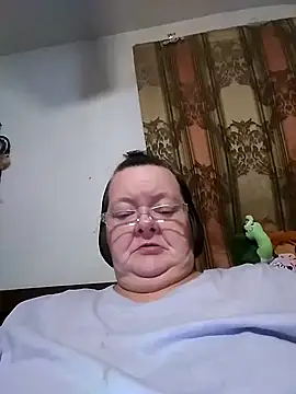 Bayou Woman68 online show from 13, 4, 2026