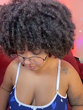 Snapshot of 99_Lilith chatting on 13, 2, 2026 99 Lilith online show from 13, 2, 2026