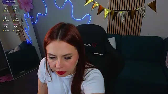 Snapshot of Aisha_Riley chatting on 2, 5, 2026 Aisha Riley online show from 2, 5, 2026