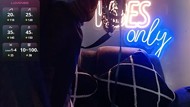 LOLIITA  LOVE online show from 4, 1, 2025