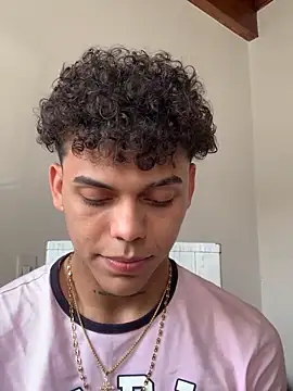 visaelX online show from 4, 1, 2025