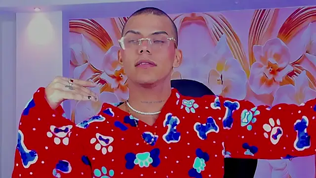 visaelX online show from 21, 1, 2025