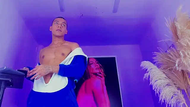 visaelX online show from 24, 1, 2025