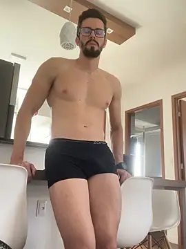 Snapshot of Diegosob8720 chatting on 23, 9, 2025 Diegosob8720 online show from 23, 9, 2025