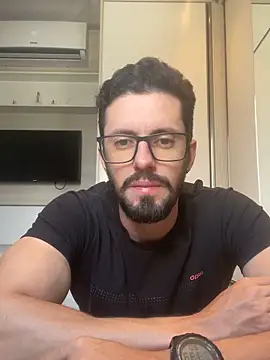 Snapshot of Diegosob8720 chatting on 25, 9, 2025 Diegosob8720 online show from 25, 9, 2025