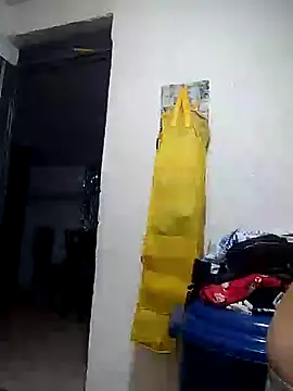  Miaaleon online show from 12, 11, 2025