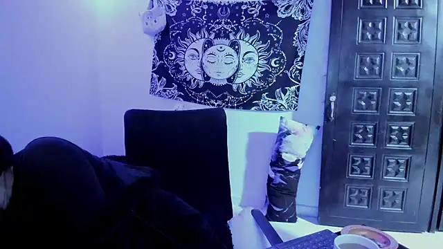 Snapshot of Venushexivu616 chatting on 6, 2, 2025 Venushexivu616 online show from 6, 2, 2025