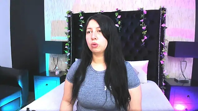 AshleeyPrincess online show from 23, 11, 2025