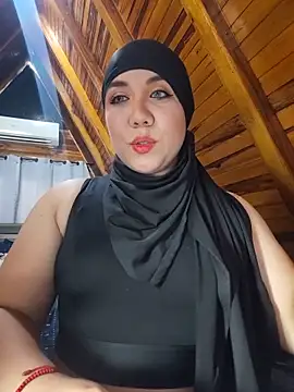 Snapshot of AmbarBurhan chatting on 17, 6, 2026 AmbarBurhan online show from 17, 6, 2026