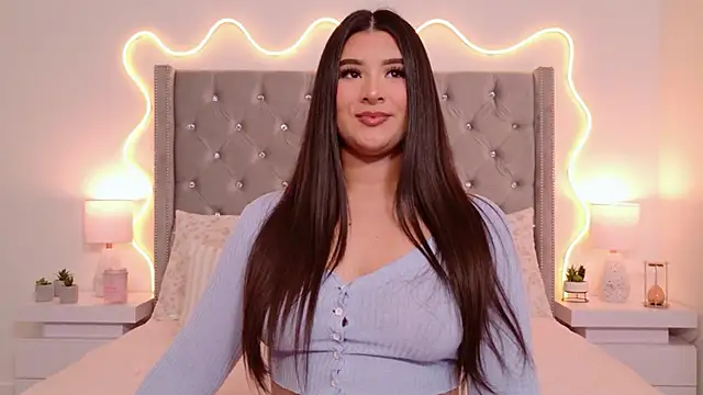 JuliaSUMMERS2022 online show from 21, 10, 2025