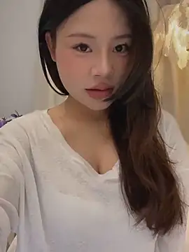 Snapshot of Hot_Mm chatting on 2, 5, 2026 Hot Mm online show from 2, 5, 2026