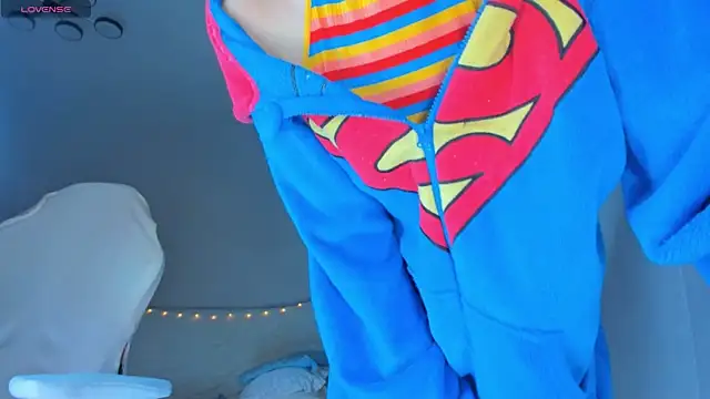 Snapshot of JennyWoody chatting on 8, 1, 2026 JennyWoody online show from 8, 1, 2026